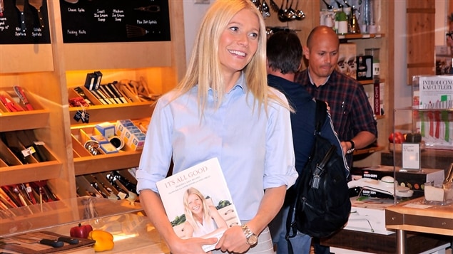 L'actrice Gwyneth Paltrow lors d'une dédicace de son livre It's all good, à New York, en avril 2013. L'actrice Gwyneth Paltrow lors d'une dédicace de son livre It's all good, à New York, en avril 2013.
