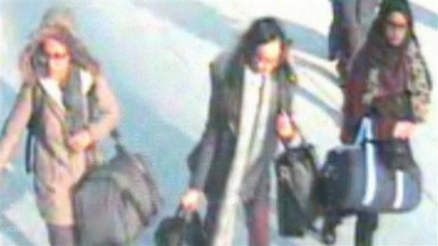 三名英国少女经土耳其加入ISIS。