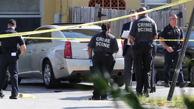 صحيفة هيرالد أفادت أن نجل الدبلوماسي الكندي لقي مصرعه بعد ظهر الاثنين في تبادل لإطلاق النار