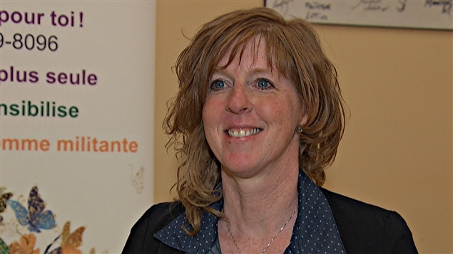 Josée Laramée, coordonnatrice des services de prévention et sensibilisation, CALACS francophone d'Ottawa. (05-05-16) Josée Laramée, coordonnatrice des services de prévention et sensibilisation, CALACS francophone d'Ottawa. (05-05-16)