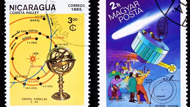 Deux timbres immortalisant le passage de la comète de Halley en 1986. Deux timbres immortalisant le passage de la comète de Halley en 1986.