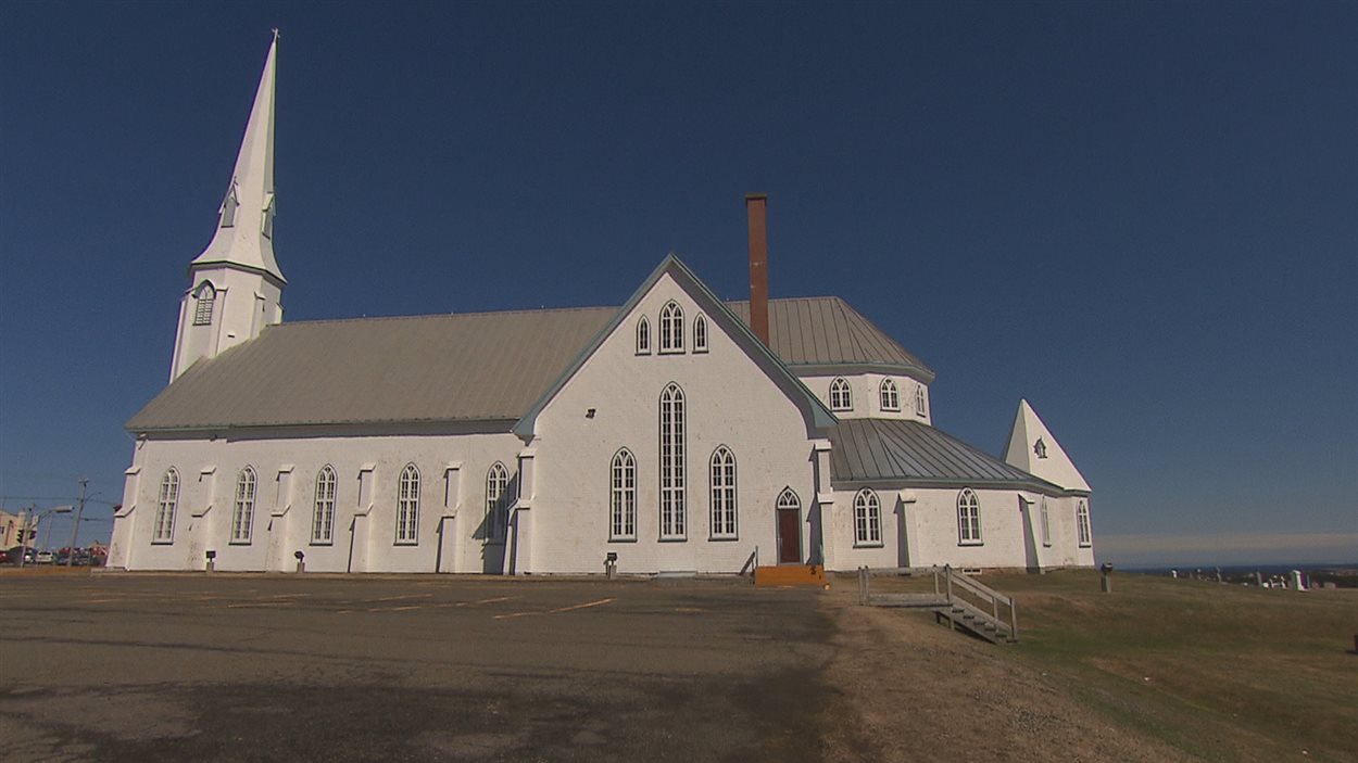 Les Madelinots se mobilisent pour sauvegarder la « cathédrale des Îles