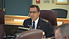Mario Harel, directeur du Service de police de la Ville de Gatineau (SPVG), devant le comité plénier. (19-05-15) Mario Harel, directeur du Service de police de la Ville de Gatineau (SPVG), devant le comité plénier. (19-05-15)
