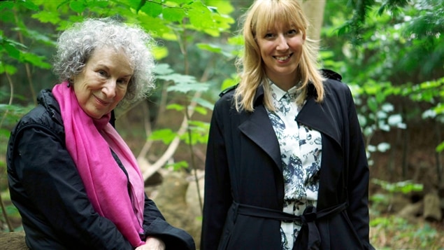 Margaret Atwood et Katie Paterson dans la forêt de la Future Library.