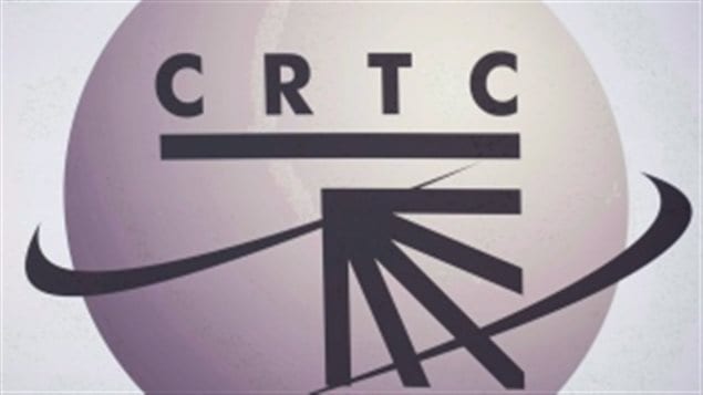 لوغو مجلس البث الإذاعي والاتصالات الكندية (CRTC). 