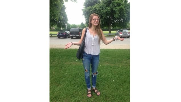 Laura Anderson was sent home to change by her vice-principal after showing up to school in ripped jeans and a tank top, stating she failed to follow the school's dress code.