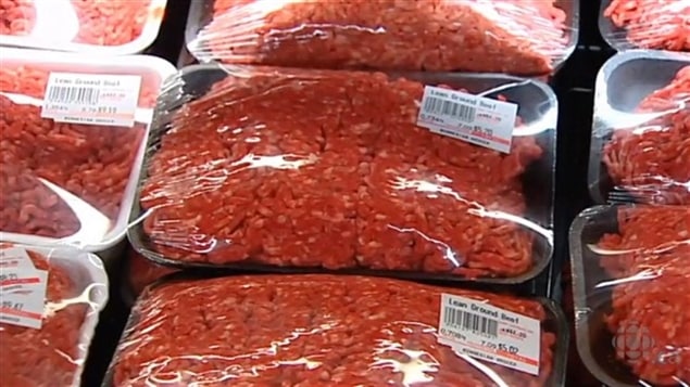 Des emballages de viande