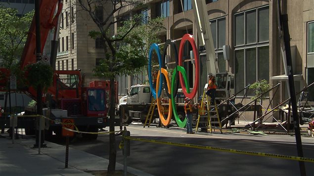 Getting ready to lift those 'made-in-Canada' Olympic rings up into the Montreal skyline