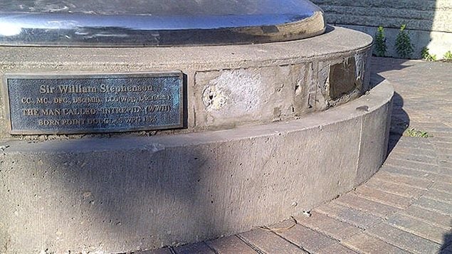 Eight cast bronze plaques were taken off Thistle Monument in Winnipeg. Aug, 2012