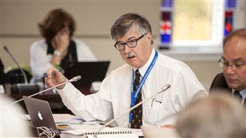 Dr Andrew Padmos (BA, MD, FRCPC, FACP) is the C.E.O of the Royal College of Physicians and Surgeons of Canada.