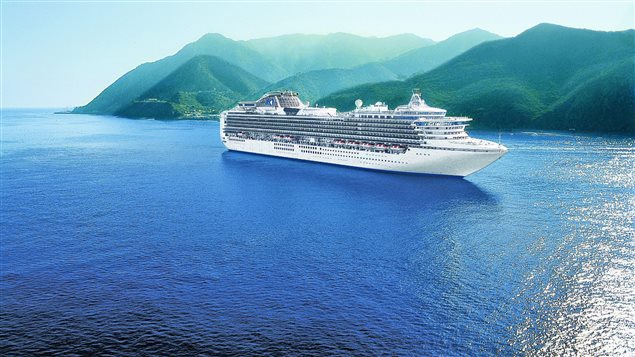 Certains pensent que le vent dans les voiles du tourisme québécois pourrait venir du secteur des croisières sur le fleuve Saint-Laurent... (AP Photo/Princess Cruises)