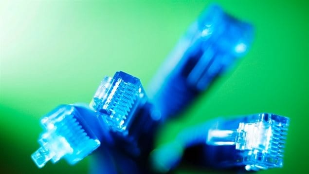 CRTC要电信三巨头向竞争者开放高速网络