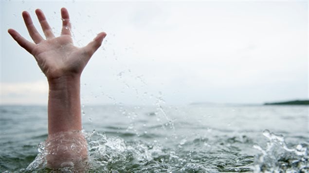 Selon l’étude de la Société de sauvetage, les préados néo-canadiens arrivés au Canada il y a moins de cinq ans sont sept fois plus susceptibles de ne pas savoir nager que ceux nés au Canada