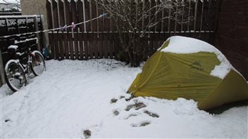 Evan Eames slept in his tent even when temperatures reached -10 C.