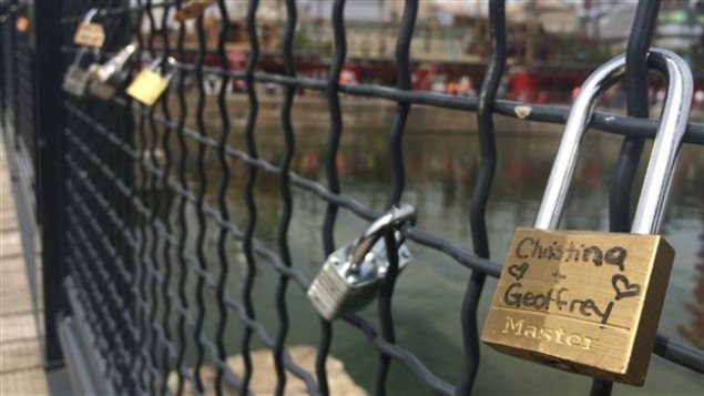 The City of Montreal is discouraging people from putting their love locks on a bridge in the Old Port for fear of damage to the structure