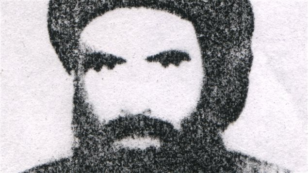 Omar, líder poco visible de los Talibán.