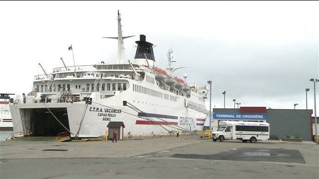 Un navire du CTMA qui dessert les îles de la Madeleine