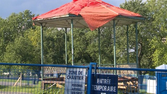 The Mordecai Richler gazebo on Mount Royal remains fenced off.