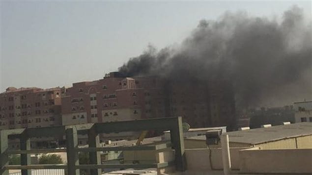 حريق في مجمّع سكني تابع لشركة ارامكو في مدينة الخبر في السعوديّة