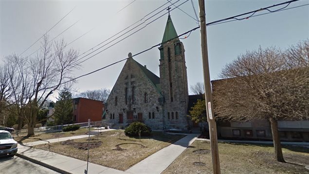 Eglise Catholique on Lorne Ave in St Lambert. An Anglican church is also located on the street.  New municipal rules would limit space for new religous buildings and activities to existing spots. Another relgion could either buy a church or rent space in one says the mayor.