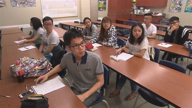 Des étudiants chinois à l'Université du Québec à Trois-Rivières