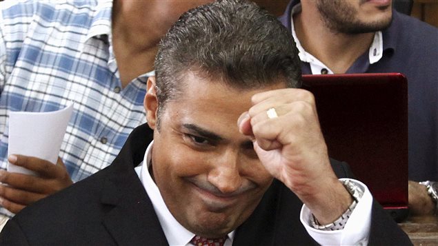 الصحافي الكندي محمّد فهمي خلال جلسة  محاكمته الثانية في آب أغسطس 2015