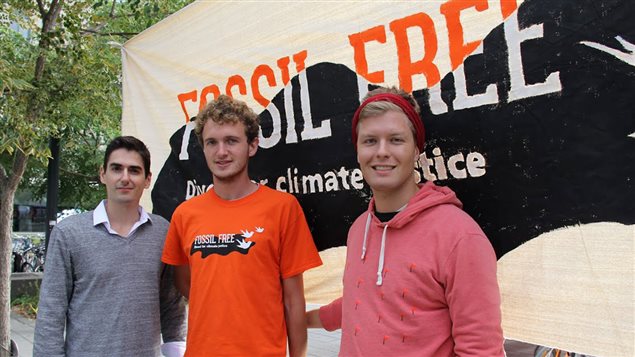 Les étudiants Anthony Garoufalis-Auger de Concordia, Guillaume Joseph de McGill et Julien Voyer de l'UdeM Les étudiants Anthony Garoufalis-Auger de Concordia, Guillaume Joseph de McGill et Julien Voyer de l'UdeM
