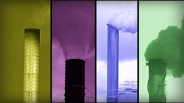 دخان المصانع يساهم في تلوّث الهواء