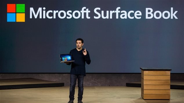 Microsoft quiere hacer punta en el mercado de las portátiles.