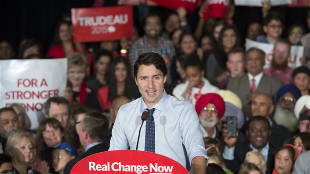 Justin Trudeau en campaña en Edmonton.