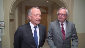 自由党参议员Massicotte和保守党参议员Greene