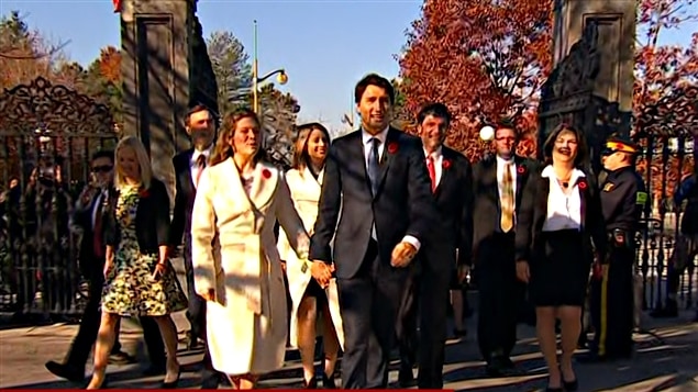 Arrivée du cabinet de Justin Trudeau à Rideau Hall.