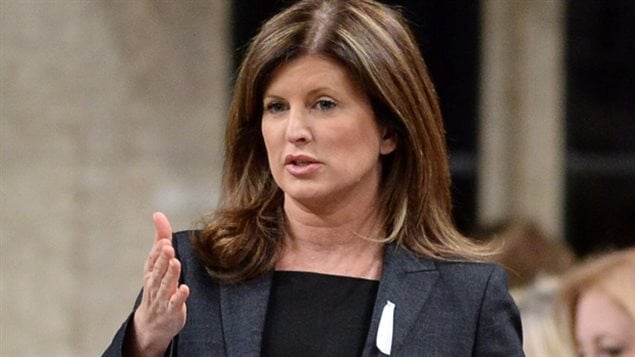 Rona Ambrose, jefa interina del Partido Conservador de Canadá y líder de la oposición oficial en Ottawa.