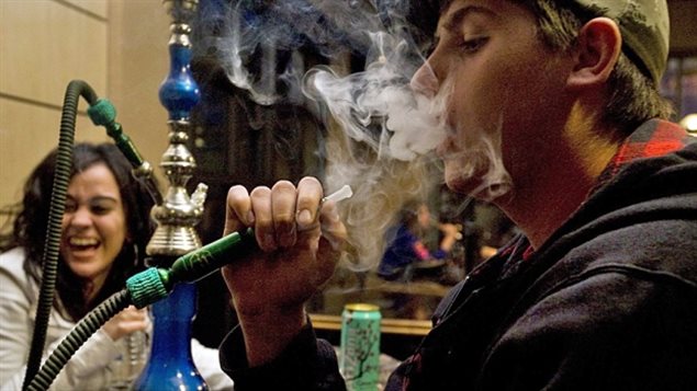 Hookahs or waterpipes are used to smoke tobacco and other herbal products. Also known as shisha, hookah smoking is especially popular among people from Middle Eastern and North African countries.