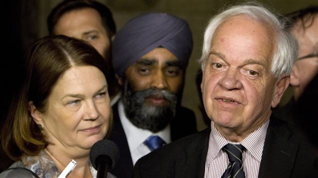 Health Minister Jane Philpott (left to right), Defence Minister Harijit Singh Sajjan and Immigration Minister John McCallum hold a news conference after a cabinet meeting on Parliament Hill, in Ottawa, Thursday November 12, 2015. THE CANADIAN PRESS/Fred Chartrand