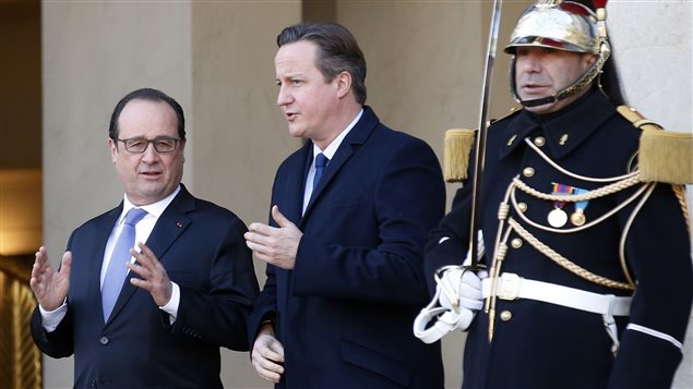 François Hollande et David Cameron se sont rencontrés le 23 novembre à l'Élysée. François Hollande et David Cameron se sont rencontrés le 23 novembre à l'Élysée.