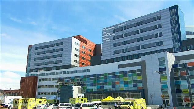 Montreal’s new MUHC super hospital only has single-patient rooms which can reduce the risk of spreading infections among patients.
