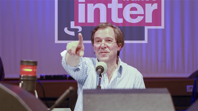 Jérôme Garcin, l'animateur de l'émission Le masque et la plume Jérôme Garcin, l'animateur de l'émission Le masque et la plume