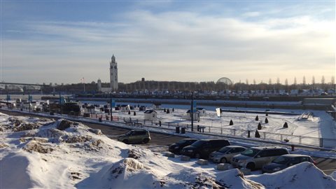 Scène d'hiver typique à Montréal au Québec en plein mois de janvier.