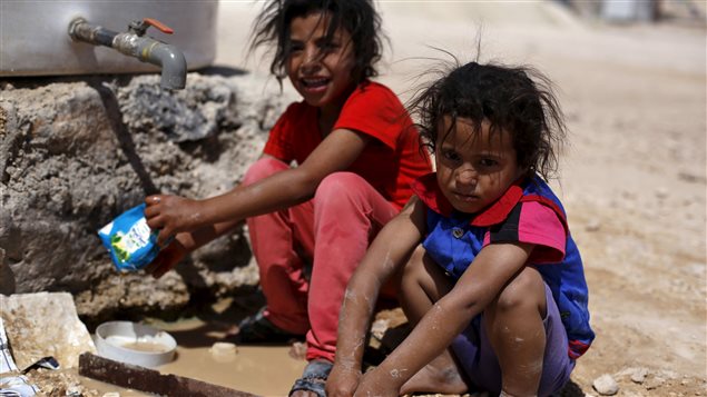 Niños refugiados sirios en Al Zaatari, Jordania.