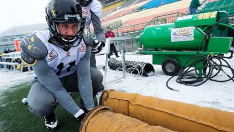 Sideline heaters are de rigeur at Canadian Grey cups played in outdoor stadiums. this year in Winnipeg however, it could be actually above zero..a rare occurence for a Gry Cup in McMahon Stadium, Winnipeg