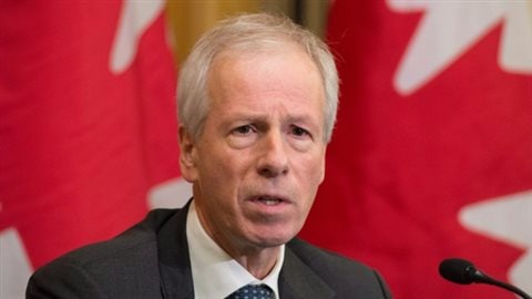 Foreign Affairs Minister Stéphane Dion speaks with the media ahead of the Commonwealths heads of government meeting on Thursday in Valletta, Malta. He later said Canada's contribution to the developing country climate fund is 