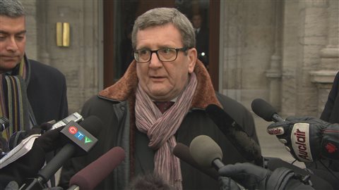 Pour être mieux informé, le maire de la ville de Québec, Régis Labeaume, vient d'assister à un forum sur l'acceuil des réfugiés à Ottawa.