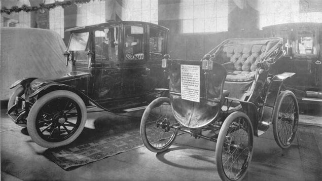 When was the first store electric car introduced