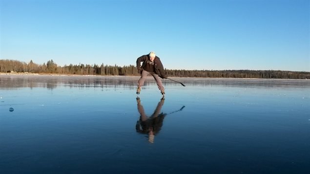 Weather conditions have frozen the surface of Clear Lake in the western province of Manitoba, making it marvellous for skating.
