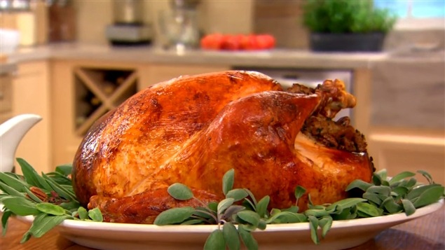 Une dinde rôtie à la façon de Martha Stewart Une dinde rôtie à la façon de Martha Stewart