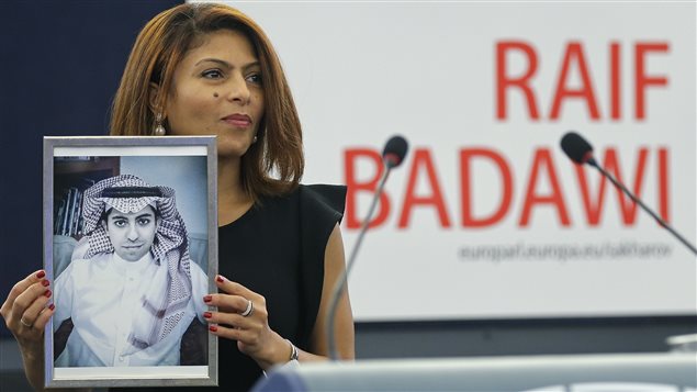 Ensaf Haidar a reçu le prix Sakharov au nom de son conjoint, Raif Badawi. 