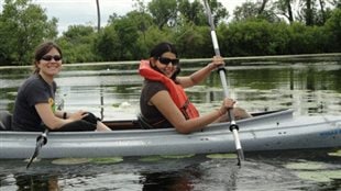 Professor Sapna Sharma (right) with fellow researcher Mireia Bartrons (left)