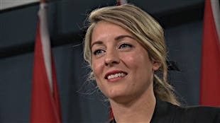 La ministre du Patrimoine canadien, Mélanie Joly. (17-12-15)