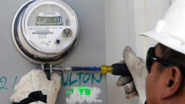 Three years ago, Hydro One’s installation of smart meters and a new billing system opened the gates to multiple problems with customers. Now the company admits the signals are not working properly in rural areas and will revert to manually meter reading.